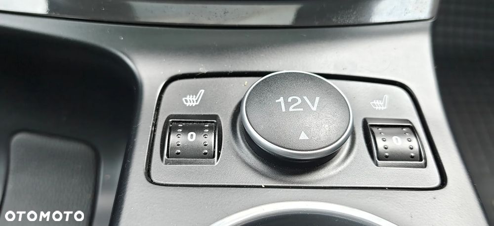 Ford Kuga 1.6 EcoBoost 2x4 Individual - 28