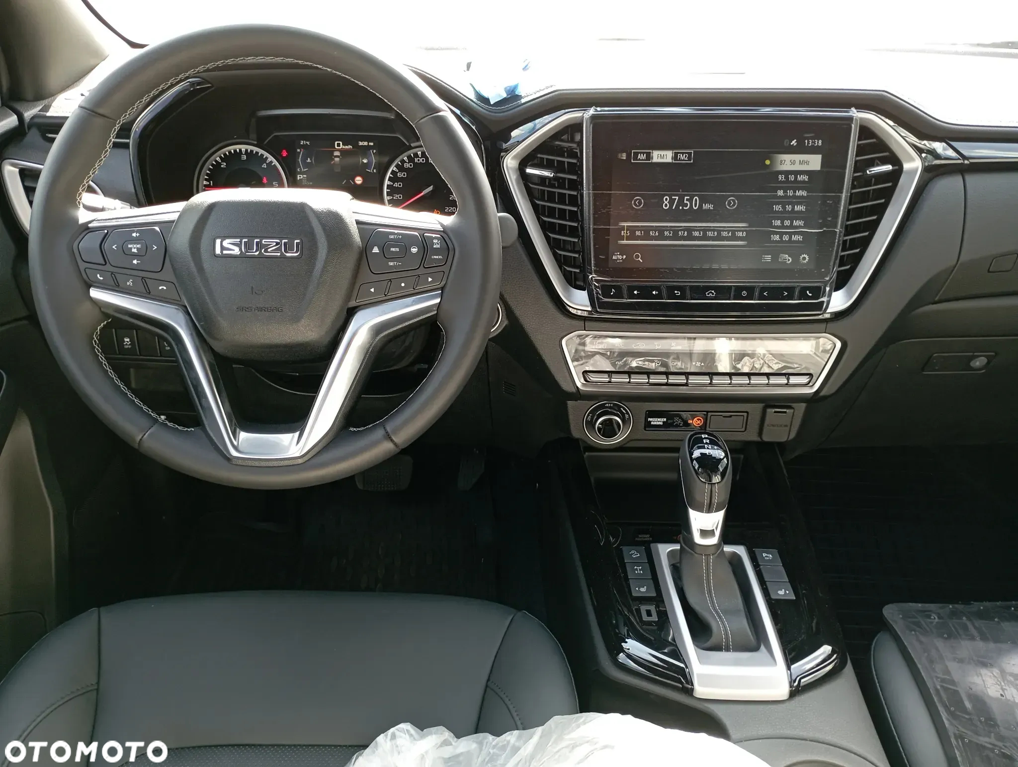 Isuzu D-Max 1.9 DC LSE - 16