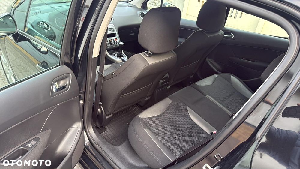 Peugeot 308 1.6 Premium - 10