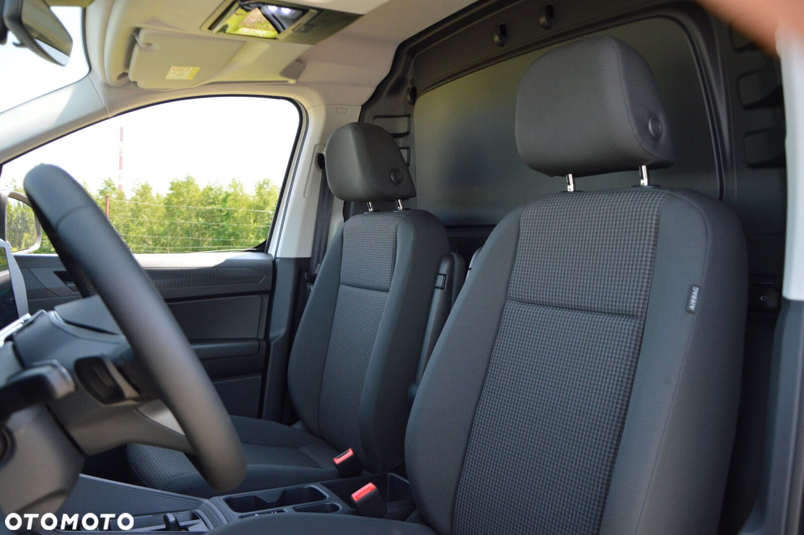 Volkswagen Caddy MAXI - 8