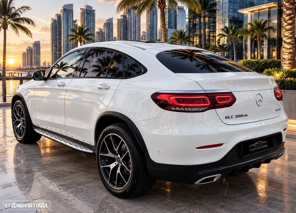 Mercedes-Benz GLC 300 de Coupe 4Matic 9G-TRONIC AMG Line Plus - 1