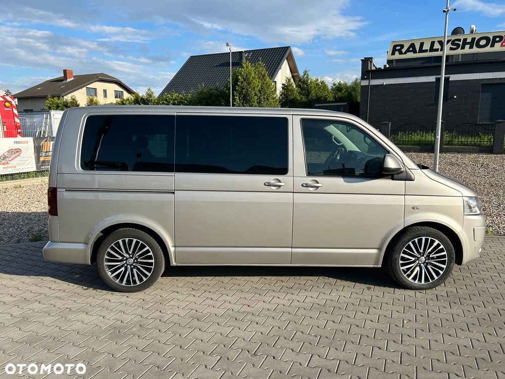 Volkswagen Multivan - 5