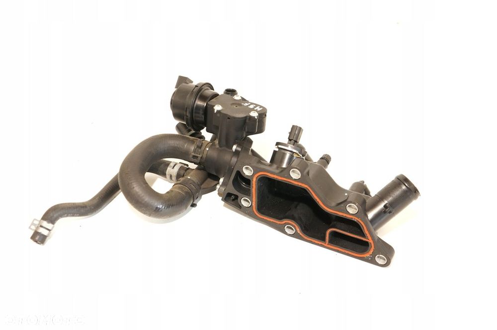 OBUDOWA TERMOSTATU NISSAN RENAULT CLIO IV JUKE F15 1,2 DIG-T TCE 110601560R - 1
