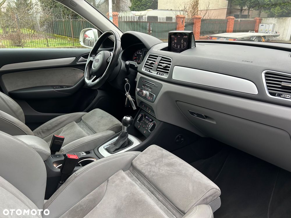 Audi Q3 1.4 TFSI S tronic - 17