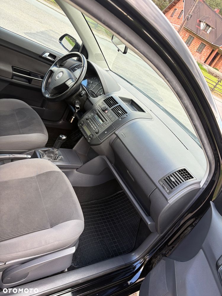 Volkswagen Polo 1.4 Comfortline - 22