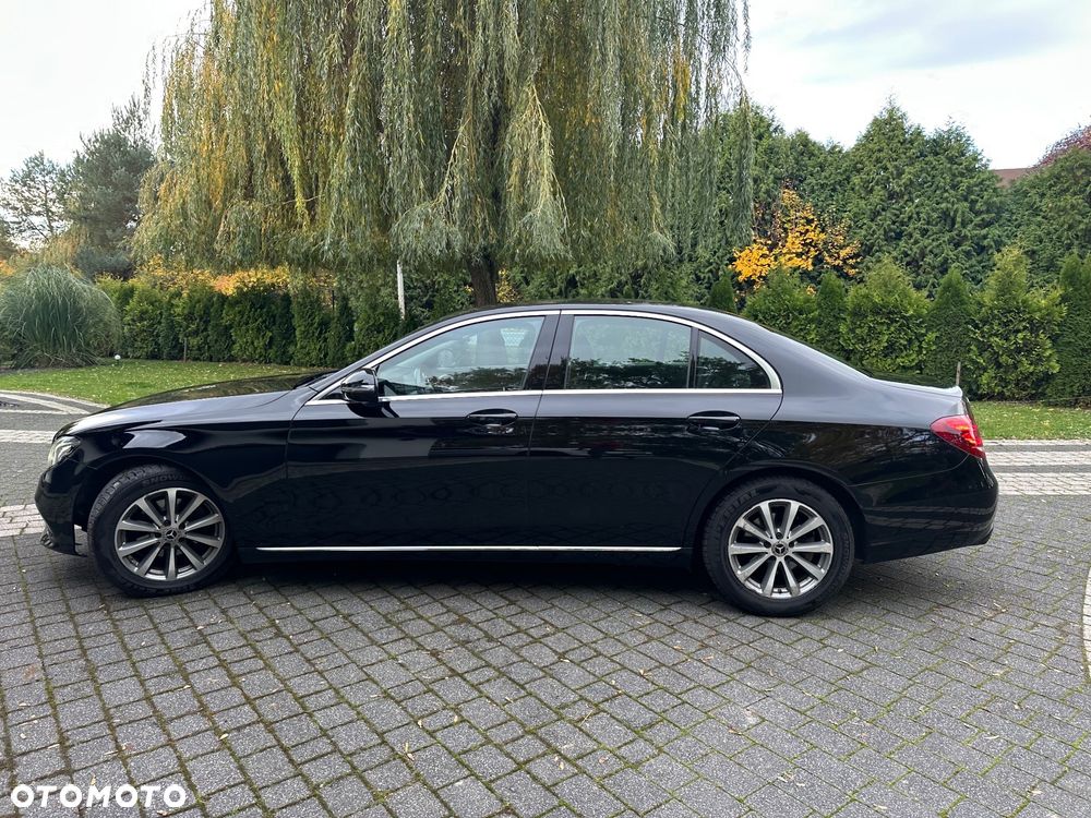 Mercedes-Benz Klasa E 200 d 9G-TRONIC - 17