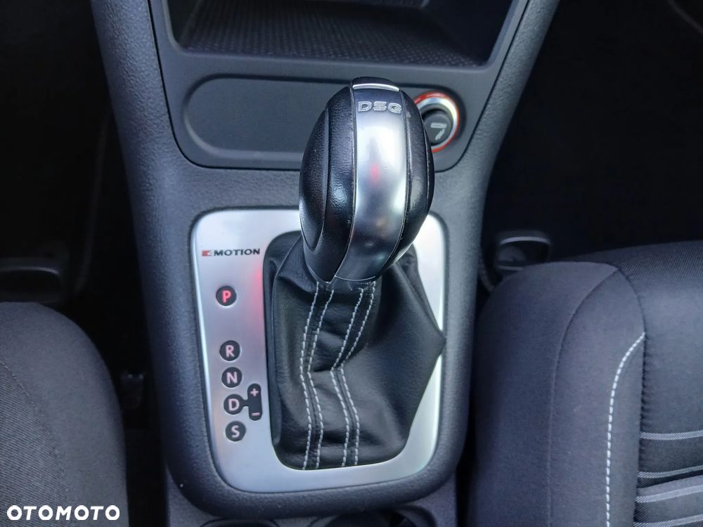 Volkswagen Tiguan 2.0 TDI SCR 4MOTION BlueMotion Technology DSG Lounge Sport & Style - 37
