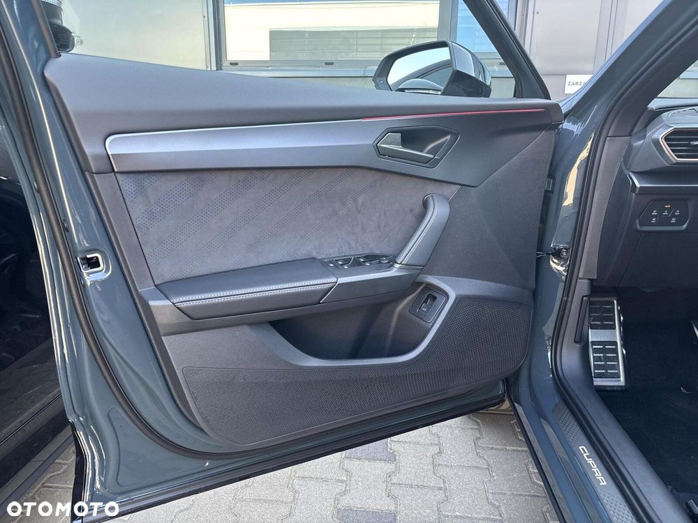 Cupra Formentor 1.5 eTSI mHEV DSG - 12