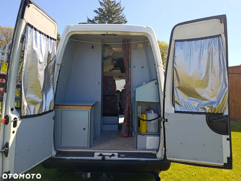 Ford Transit - 15