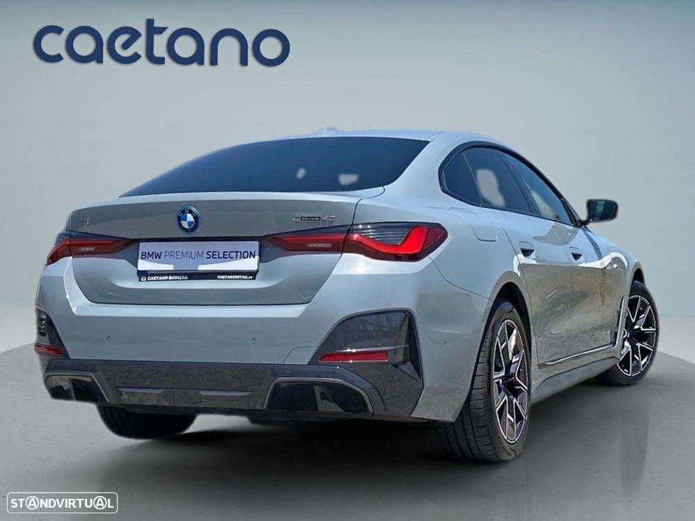 BMW i4 eDrive40 Pack Desportivo M - 2