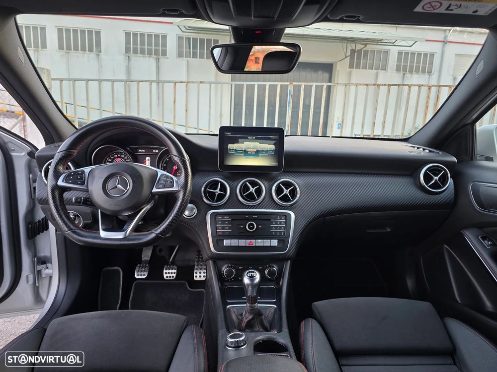 Mercedes-Benz A 180 AMG Line - 6