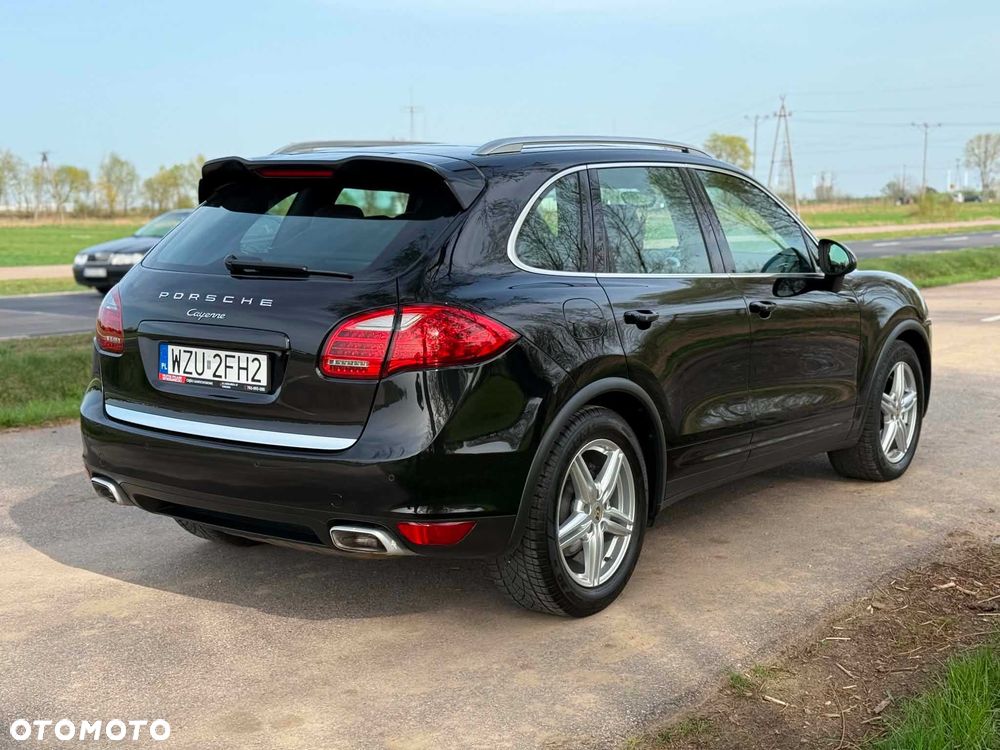 Porsche Cayenne - 3