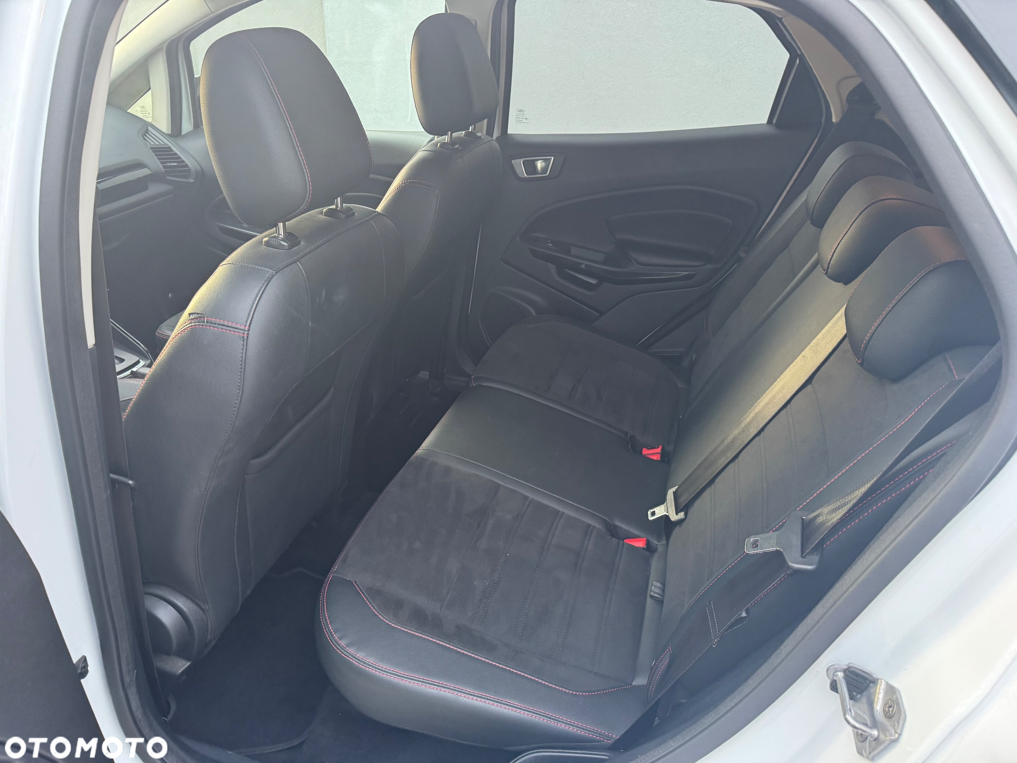 Ford EcoSport 1.0 EcoBoost ST-LINE - 9