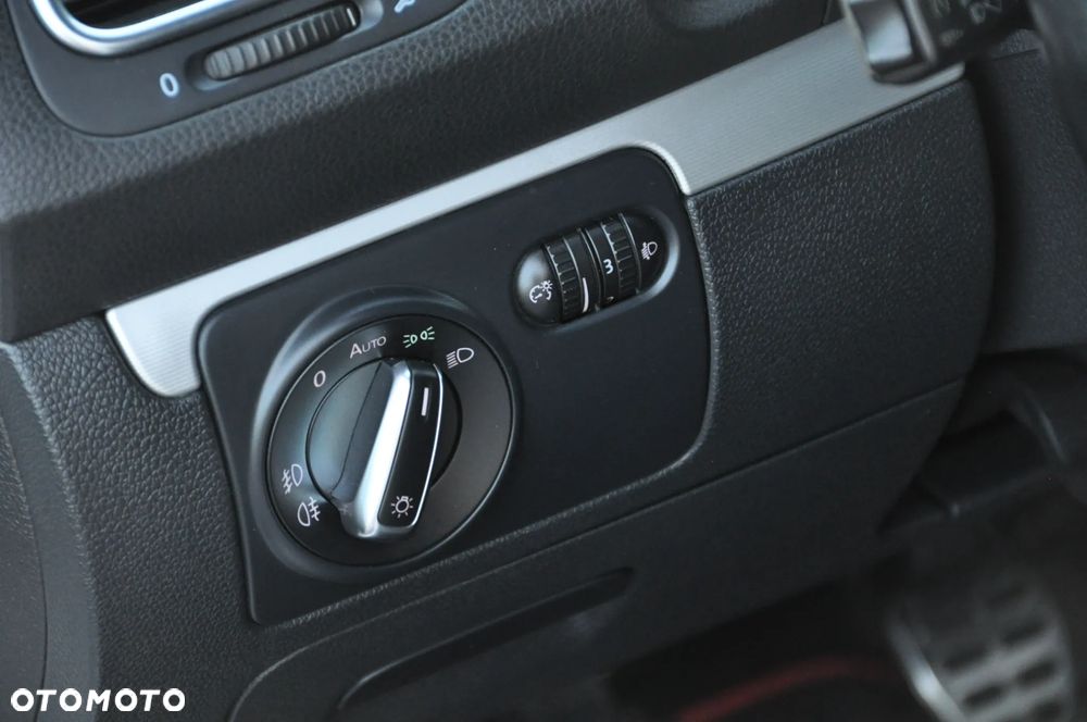 Volkswagen Scirocco 1.4 TSI Match - 26