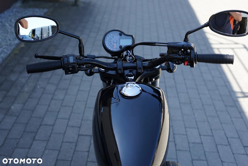 Hyosung GV - 16