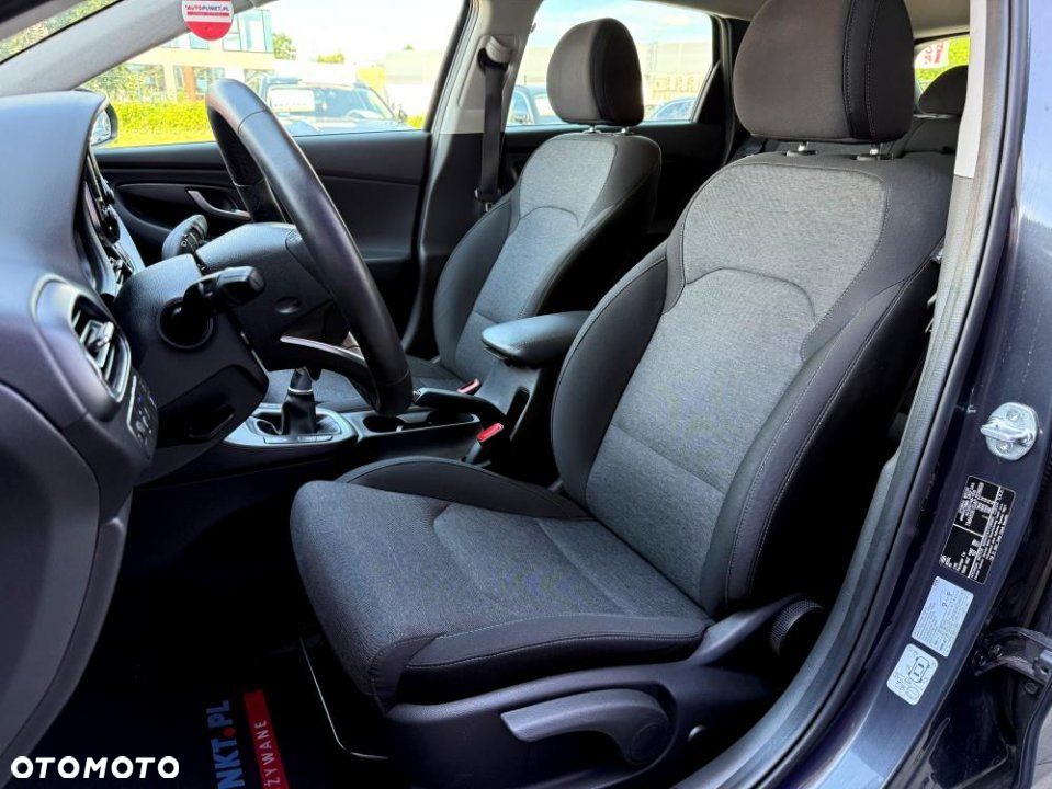 Hyundai i30 - 29