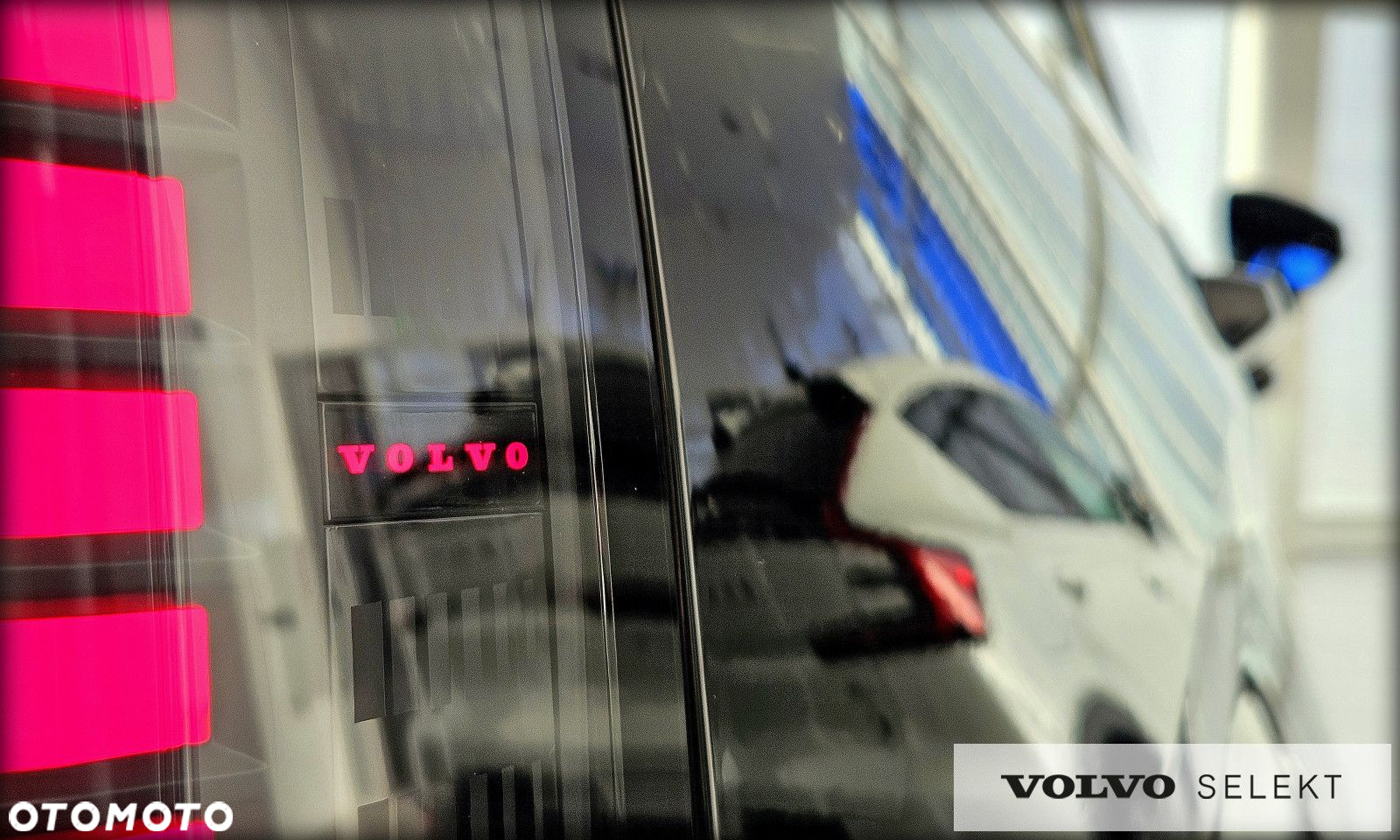 Volvo EX30 - 40