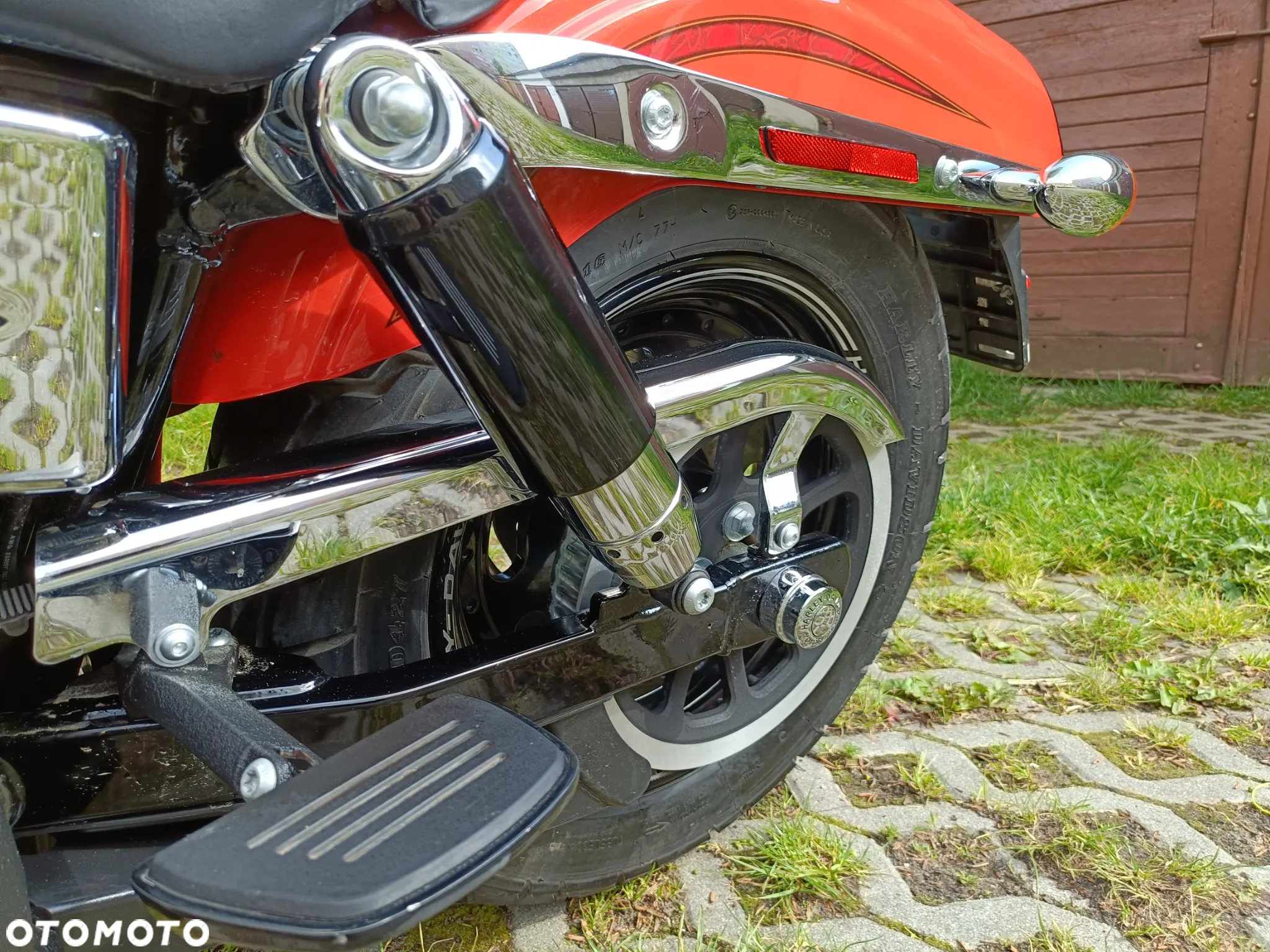 Harley-Davidson Dyna Fat Bob - 13