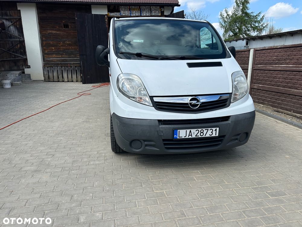 Opel Vivaro - 2