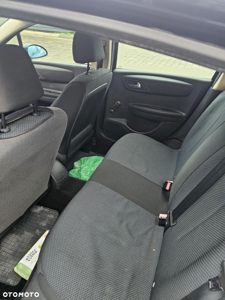 Citroën C4 1.6 16V SX - 9