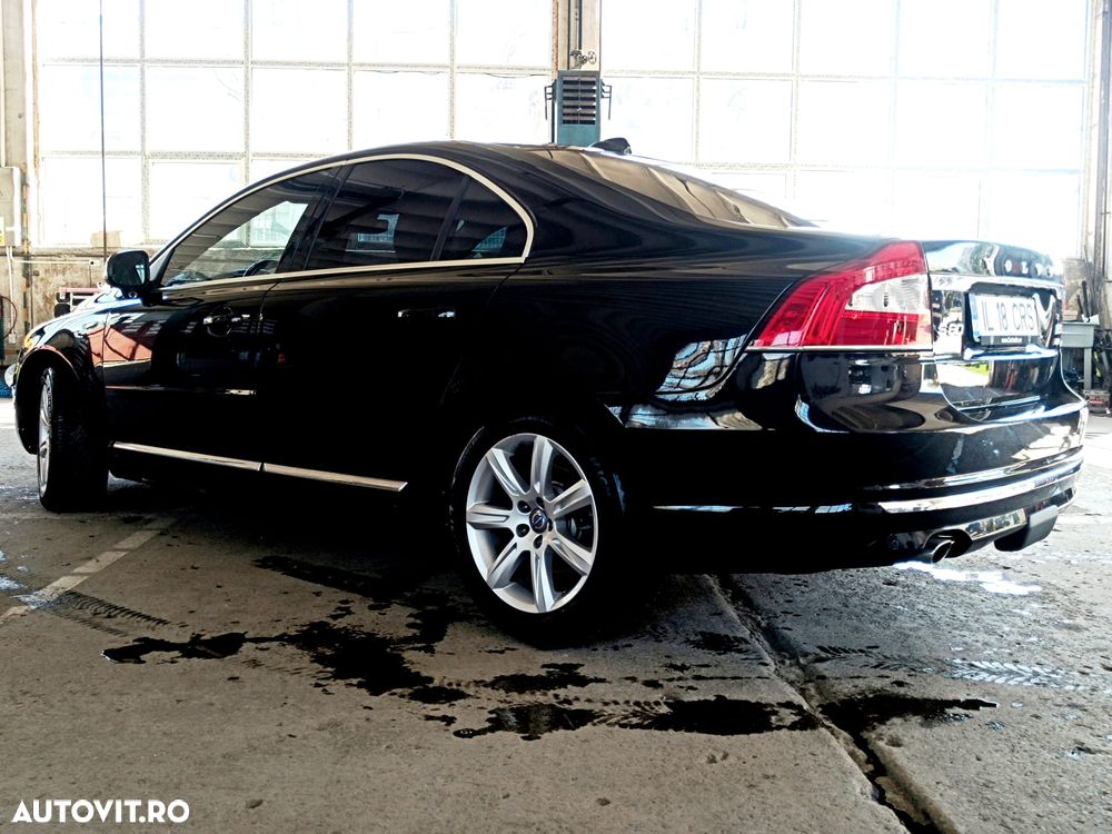 Volvo S80 D5AWD Momentum - 4