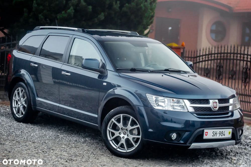 Fiat Freemont 2.0 Multijet 16V DPF Automatik Allrad Lounge - 3