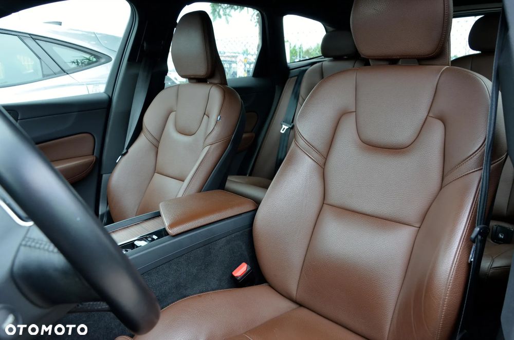 Volvo XC 60 B4 B Geartronic Inscription - 16
