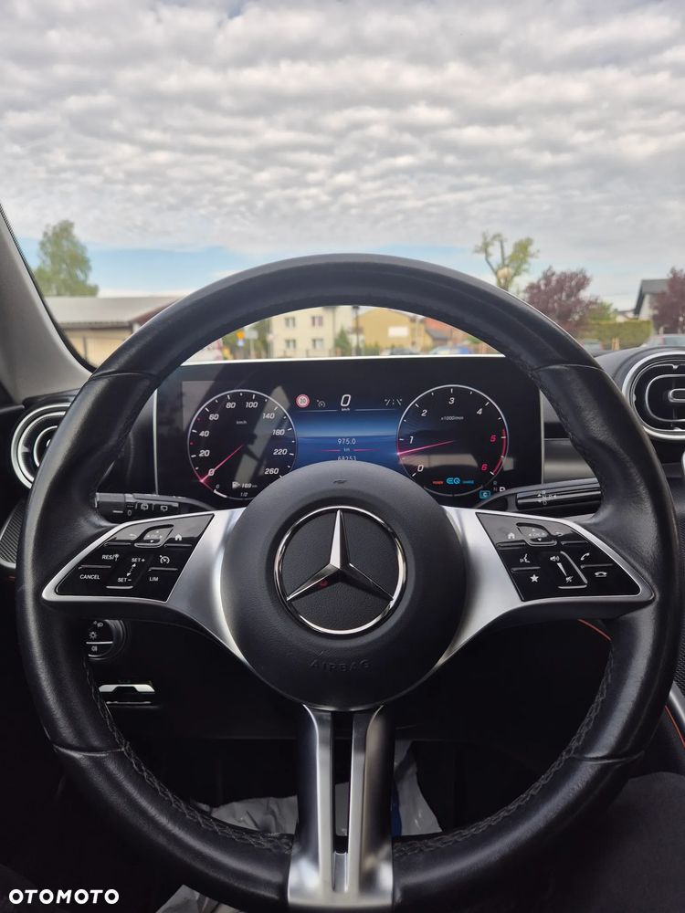Mercedes-Benz Klasa C 220 d 9G-TRONIC - 17