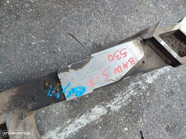 CHARRIOT FRONTAL BMW 7 2004 - 2