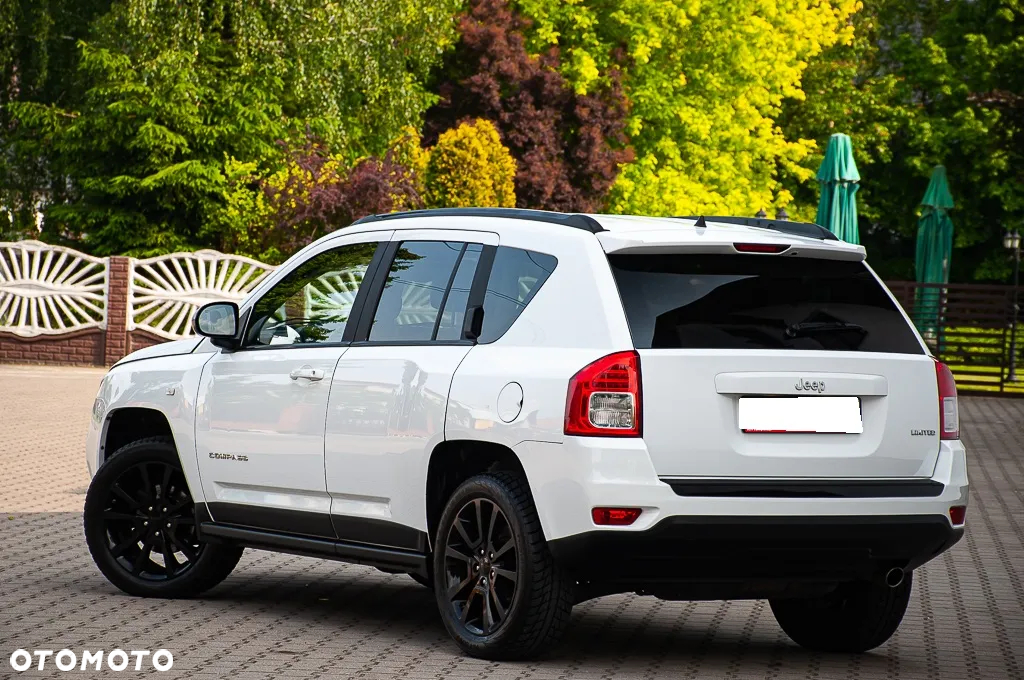Jeep Compass 2.4I 4x4 Automatik Limited - 9