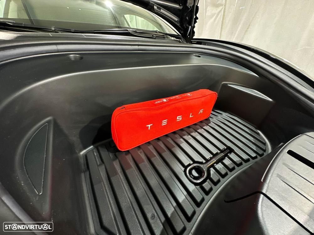 Tesla Model 3 Performance Dual Motor AWD - 53