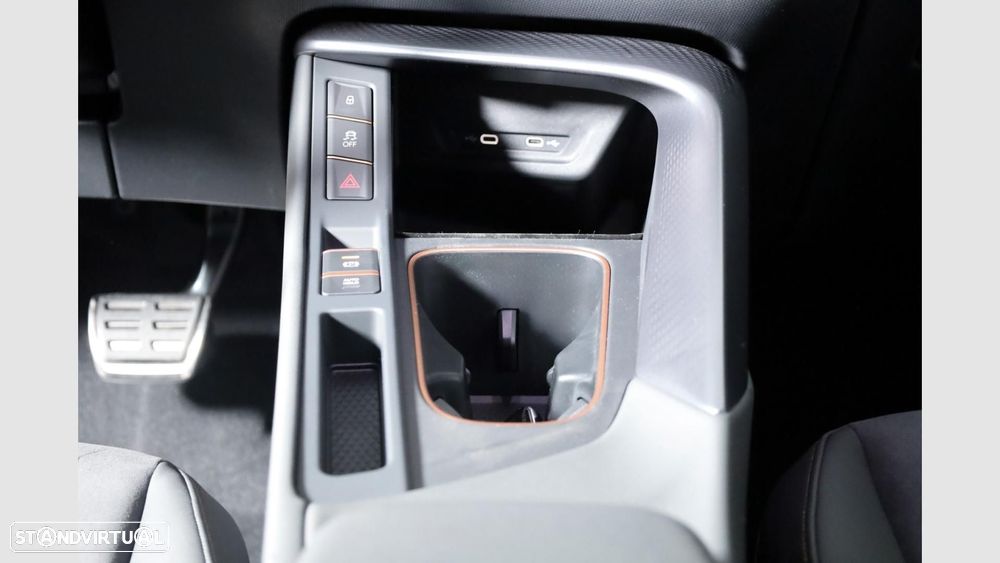 Cupra Terramar 1.5 e-Hybrid Special Edition DSG - 17