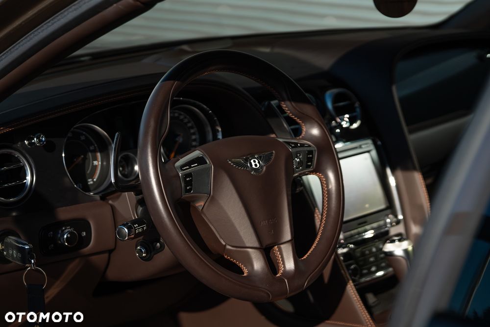 Bentley Flying Spur W12 - 7