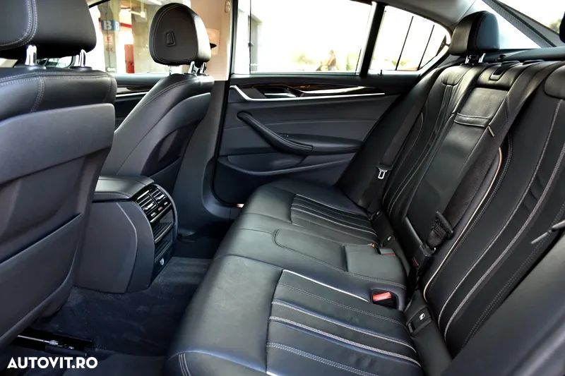 BMW Seria 5 520d Efficient Dynamics Edition Aut. Luxury Line - 16