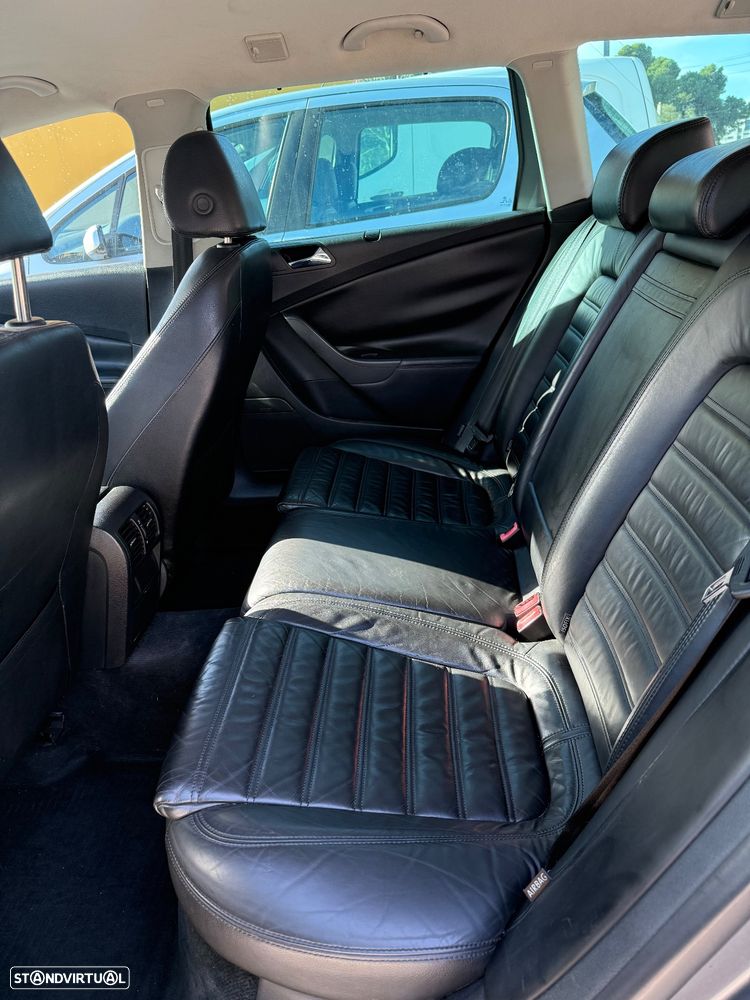 VW Passat Variant - 8