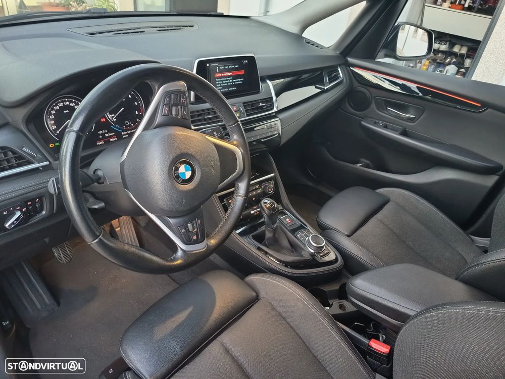 BMW 216 Active Tourer d Line Sport - 6