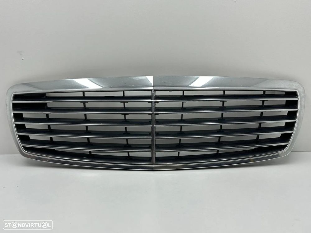 Grelha Frente - Mercedes E W211 (2002) - 1