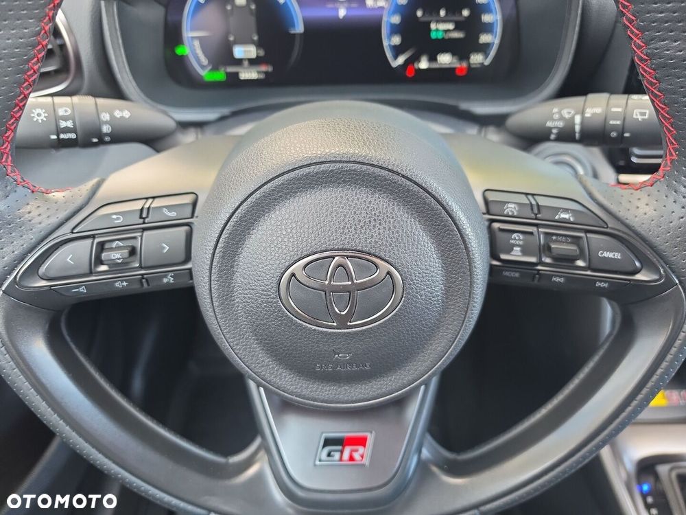 Toyota Yaris Cross Hybrid 1.5 GR Sport - 19