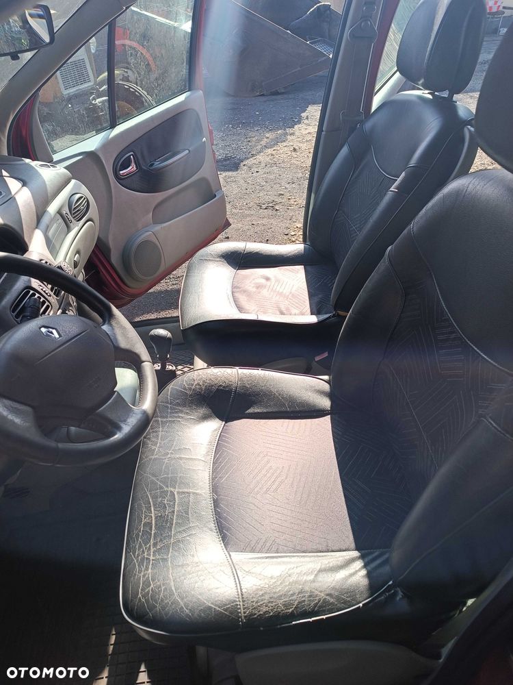 Renault Scenic - 4