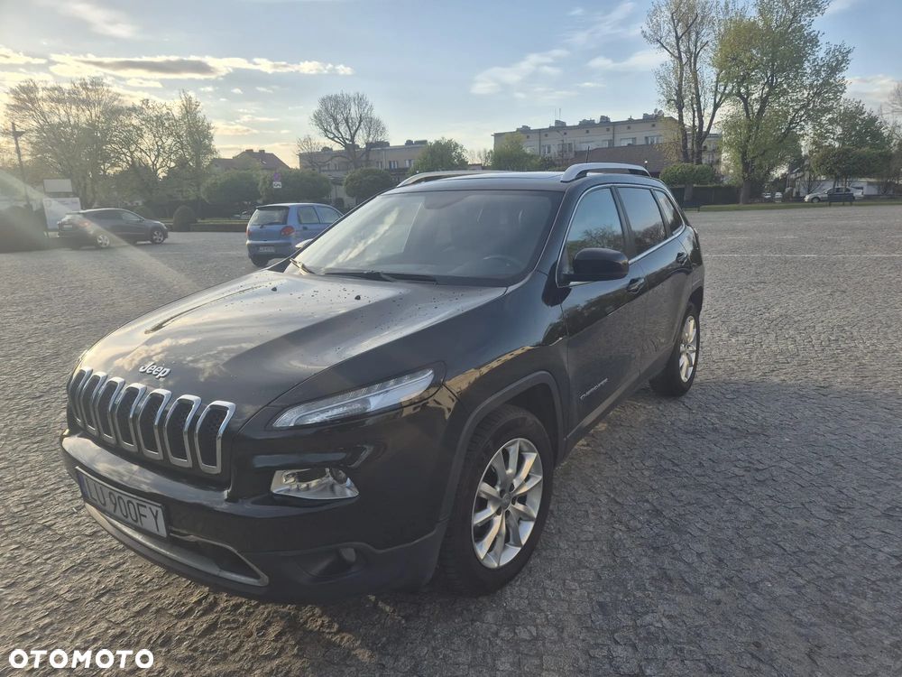 Jeep Cherokee - 9