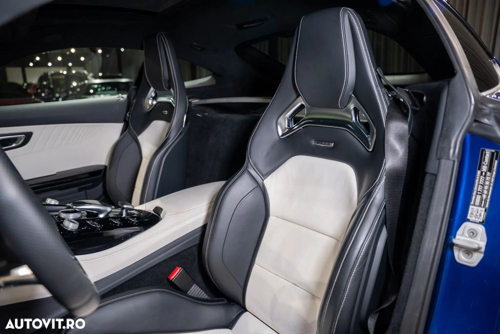 Mercedes-Benz AMG GT Standard - 24