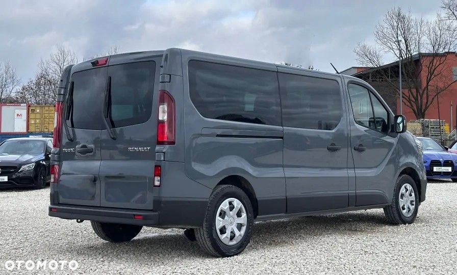 Renault Trafic Grand 2.0 dCi - 3