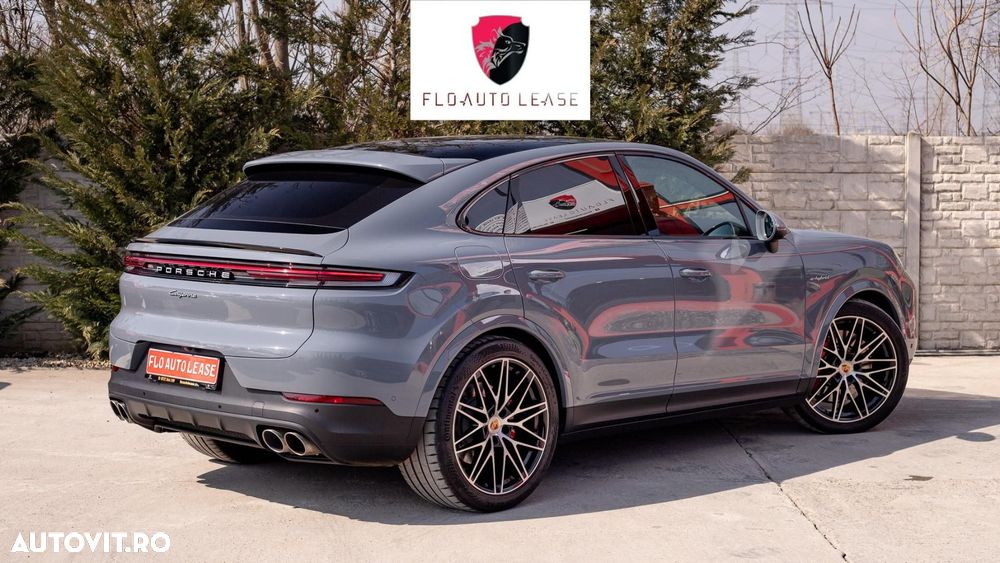 Porsche Cayenne Coupe - 3