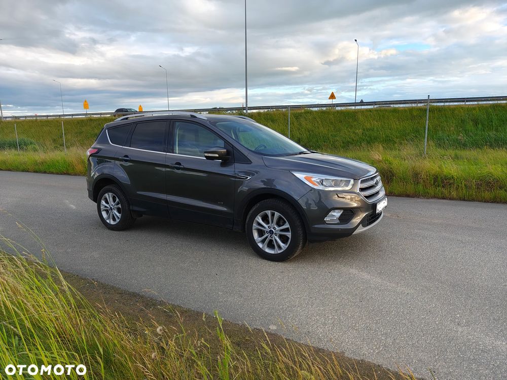 Ford Kuga 2.0 TDCi 4x4 Titanium - 1