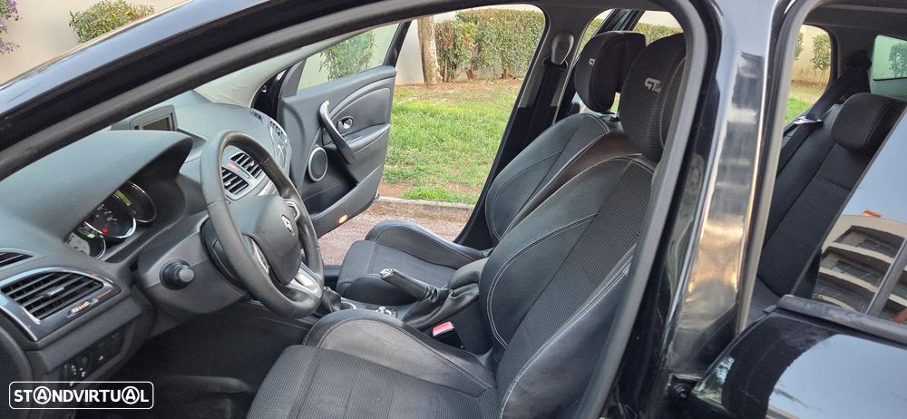 Renault Mégane Sport Tourer 1.5 dCi GT Line - 8