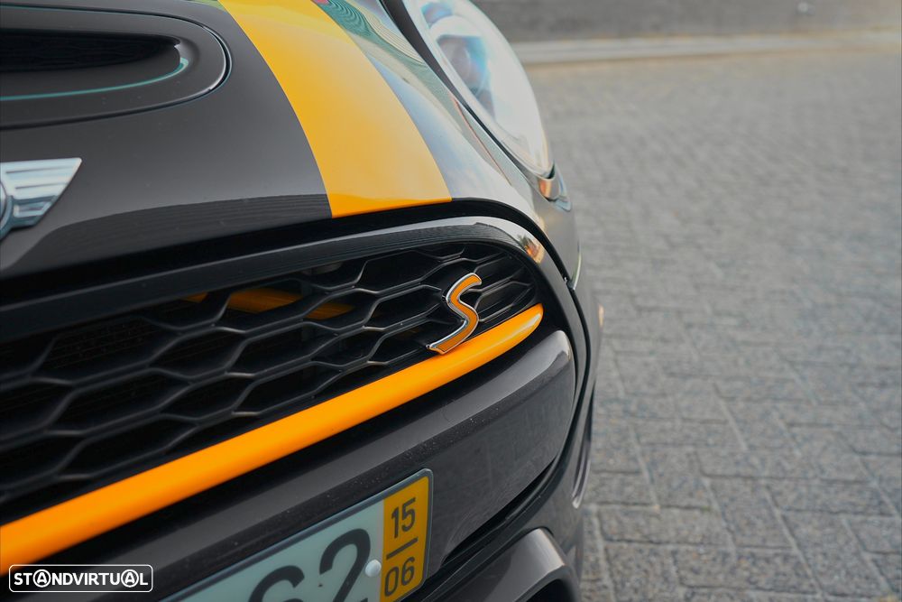 MINI 5 Portas Cooper S Aut. - 31