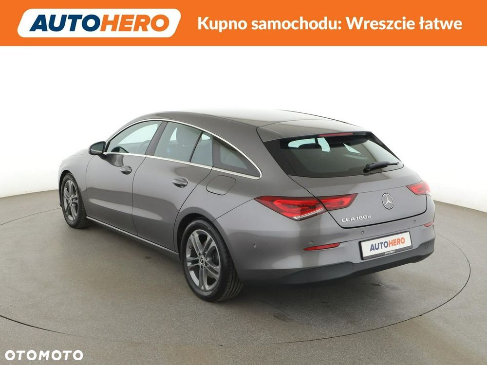 Mercedes-Benz CLA 180 d 7G-DCT - 5