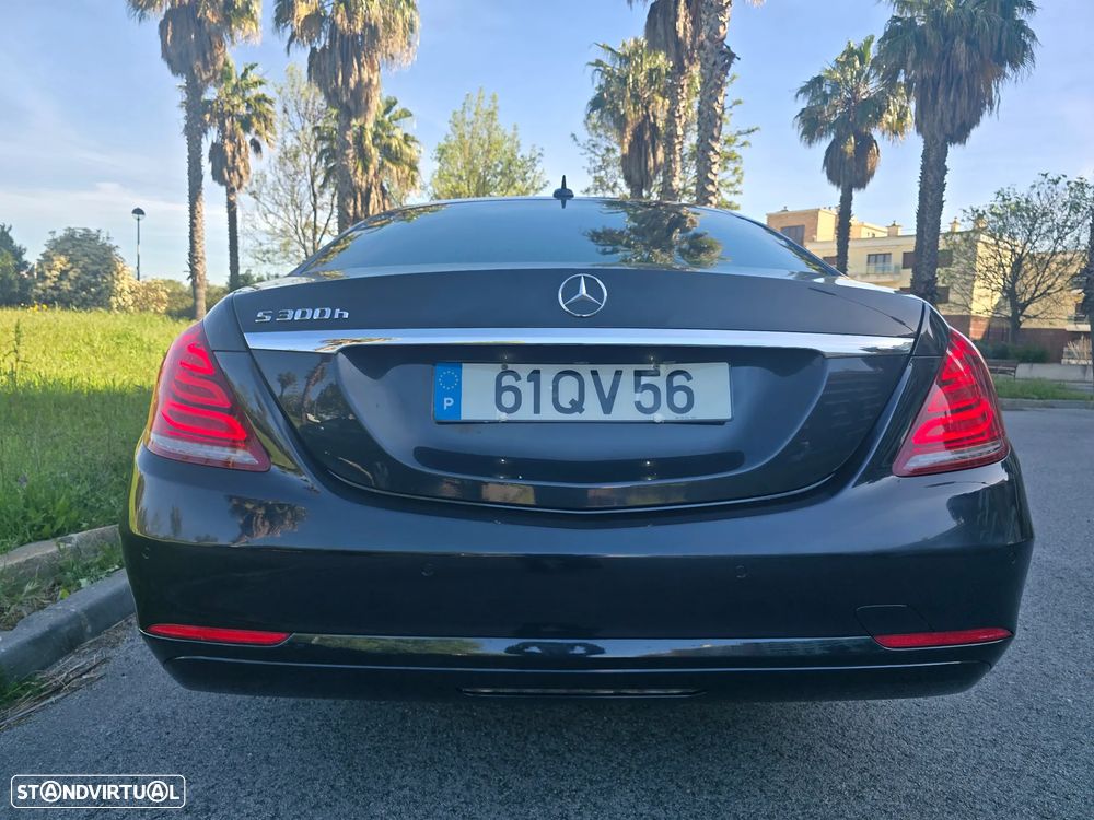 Mercedes-Benz S 300 BlueTEC Hybrid - 10