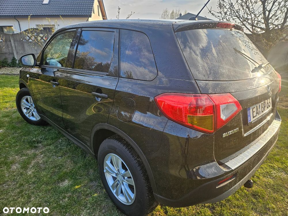 Suzuki Vitara 1.6 (4x2) Comfort - 12