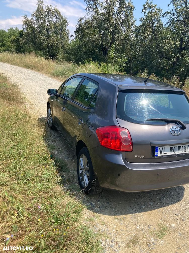 Toyota Auris - 3